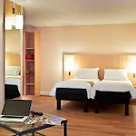Ibis Lille Centre 호텔