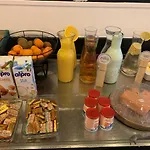 Ibis Lille Centre 호텔 투르쿠앵