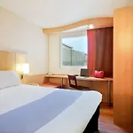 Ibis Lille Centre 3*