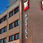 Ibis Lille Centre 투르쿠앵